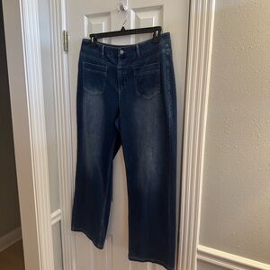 HALARA mid rise flex straight leg Denim Jeans